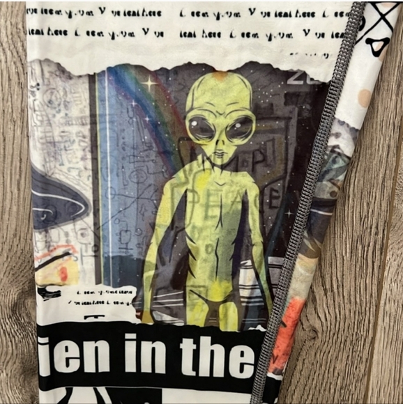 Niyama Sol NWT Close Encounters Athletic High-waisted Full Length Leggings White - Picture 4 of 10